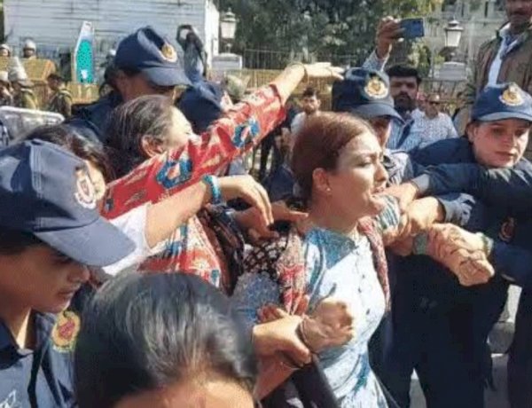 अरावली बचाने की जंग हुई तेज, राजस्थान के कई शहरों में पुलिस-प्रदर्शनकारी भिड़े