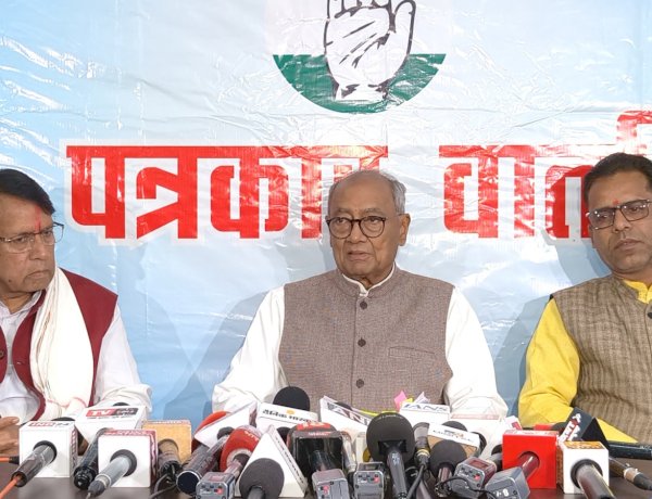 हिंदू मठ-मंदिरों की भूमि नीलामी का आदेश वापस ले सरकार, दिग्विजय सिंह ने CM मोहन यादव को लिखा पत्र