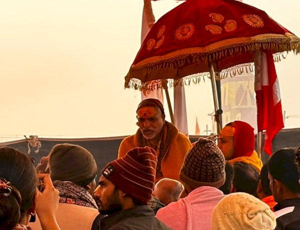 शंकराचार्य से दुर्व्यवहार पर देशभर में आक्रोश, राष्ट्रपति को खून से खत लिखेंगे हरिद्वार के संत