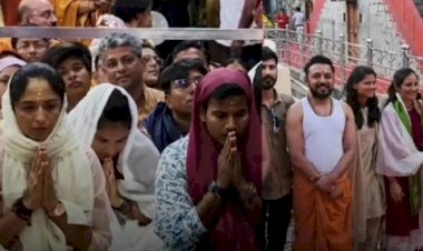 T20 वर्ल्ड कप से पहले बाबा महाकाल की शरण में भारतीय महिला टीम, भस्म आरती में लिया हिस्सा