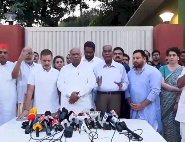लोकतंत्र को बर्बाद किया जा रहा, CEC ज्ञानेश का इस्तीफा हमारा मिशन: राहुल गांधी