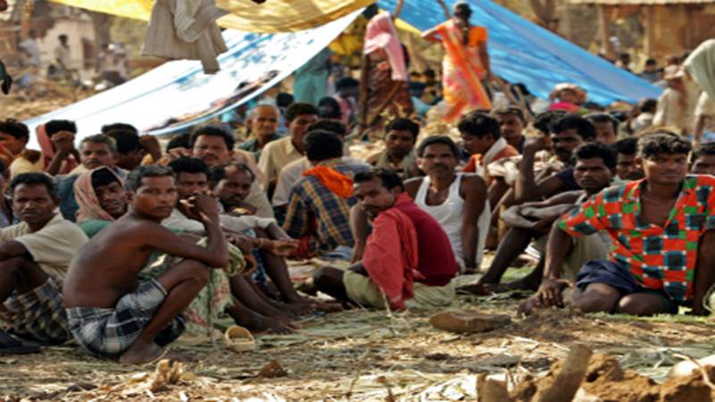 बेघर होने जा रहें लाखों आदिवासियों पर इतनी खामोशी क्यों? – अब्दुल रशीद