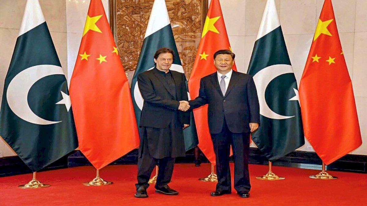 China Pak Meet: चीन व पाकिस्तान के बीच हुई कश्मीर की बात China Pak Meet: चीन व पाकिस्तान के बीच हुई कश्मीर की बात