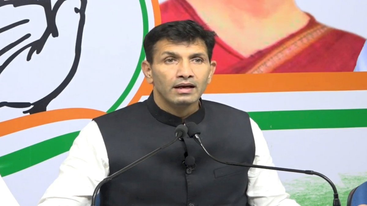Jitu Patwari: ज्योतिरादित्य सिंधिया जनता के गद्दार Jitu Patwari: ज्योतिरादित्य सिंधिया जनता के गद्दार