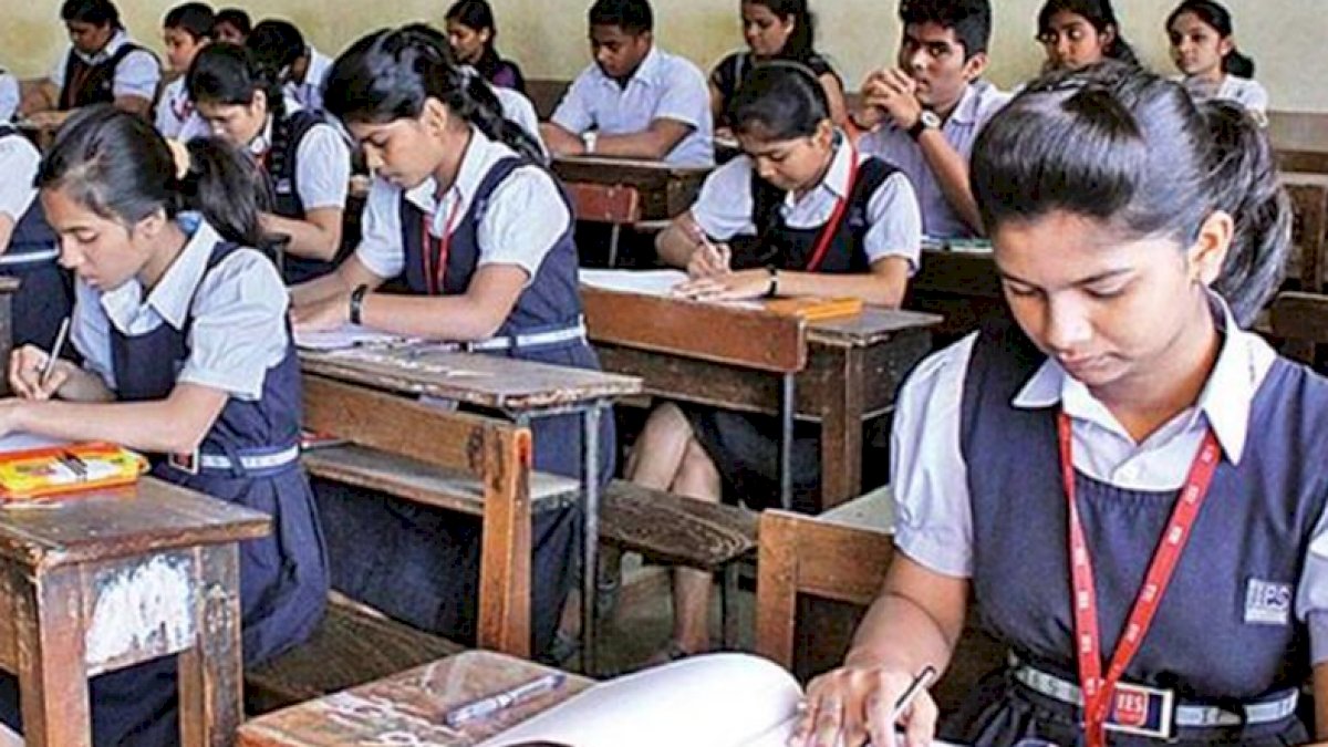 Vivek Tankha: संसद, कोर्ट बंद तो जेईई नीट परीक्षा क्यों Vivek Tankha: संसद, कोर्ट बंद तो जेईई नीट परीक्षा क्यों
