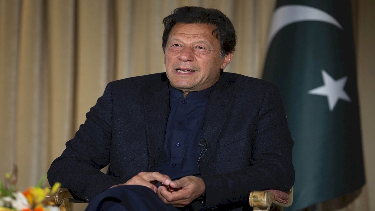 Pakistan: आतंक की ग्रे सूची से निकालने वाले विधेयक विपक्ष ने किए खारिज Pakistan: आतंक की ग्रे सूची से निकालने वाले विधेयक विपक्ष ने किए खारिज