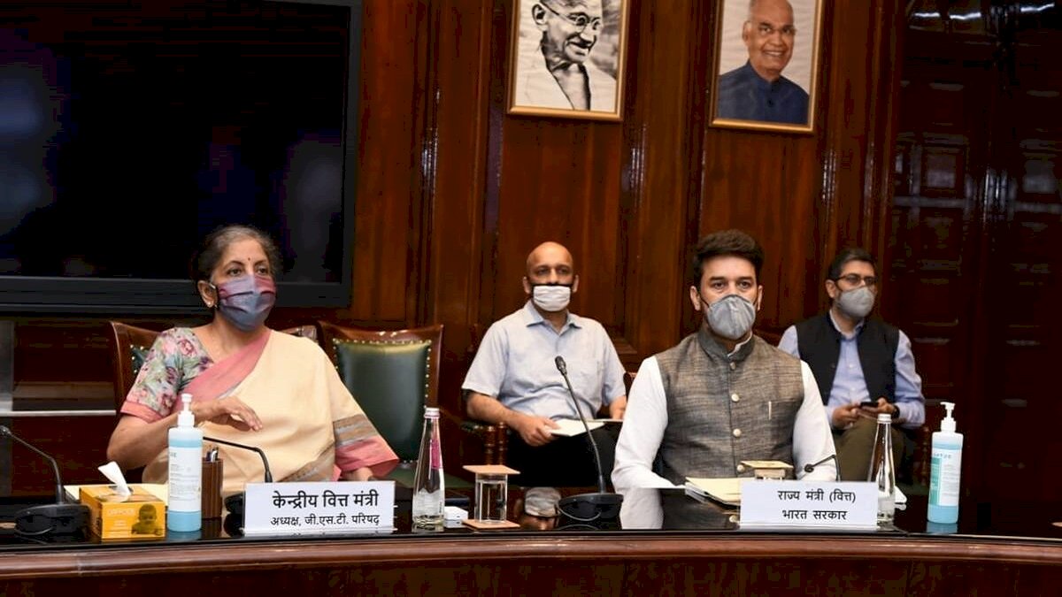 Nirmala Sitharaman: जीएसटी कलेक्शन में कमी दैवीय आपदा Nirmala Sitharaman: जीएसटी कलेक्शन में कमी दैवीय आपदा