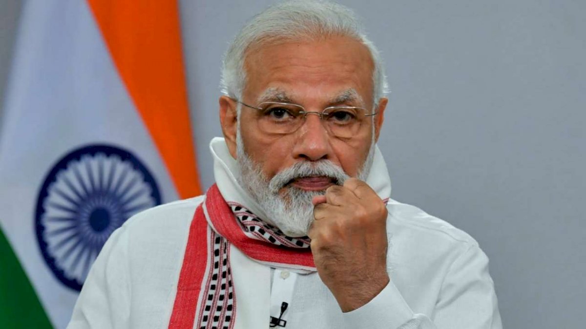 रक्षा विभाग के कार्यक्रम में बिन बुलाए पहुँच गए पीएम मोदी रक्षा विभाग के कार्यक्रम में बिन बुलाए पहुँच गए पीएम मोदी