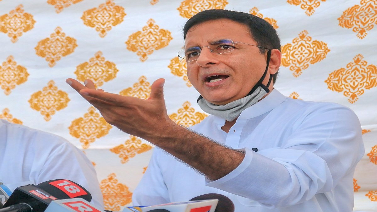 Congress: अर्थव्यवस्था बर्बाद, जीडीपी पाताल में, वित्त मंत्री को बर्खास्त करें पीएम मोदी Congress: अर्थव्यवस्था बर्बाद, जीडीपी पाताल में, वित्त मंत्री को बर्खास्त करें पीएम मोदी