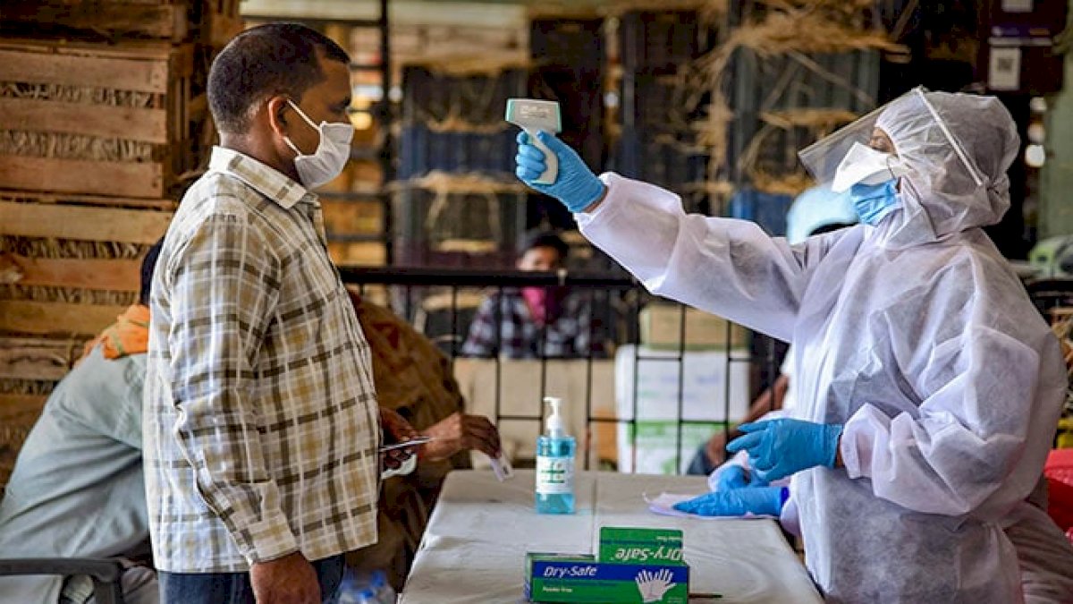 Coronavirus India: लगातार दूसरे दिन 83 हजार से ज्यादा पॉजिटिव Coronavirus India: लगातार दूसरे दिन 83 हजार से ज्यादा पॉजिटिव