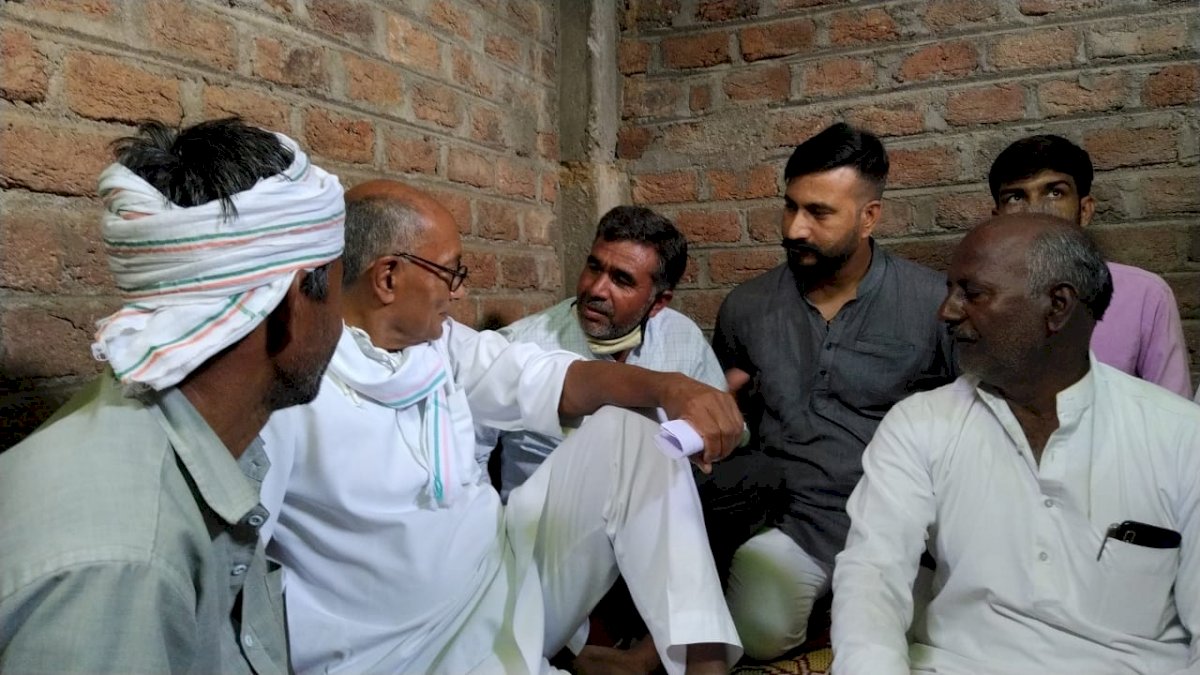 Digvijaya Singh: सीहोर में किसानों का हाल जानने पहुंचे दिग्विजय सिंह Digvijaya Singh: सीहोर में किसानों का हाल जानने पहुंचे दिग्विजय सिंह