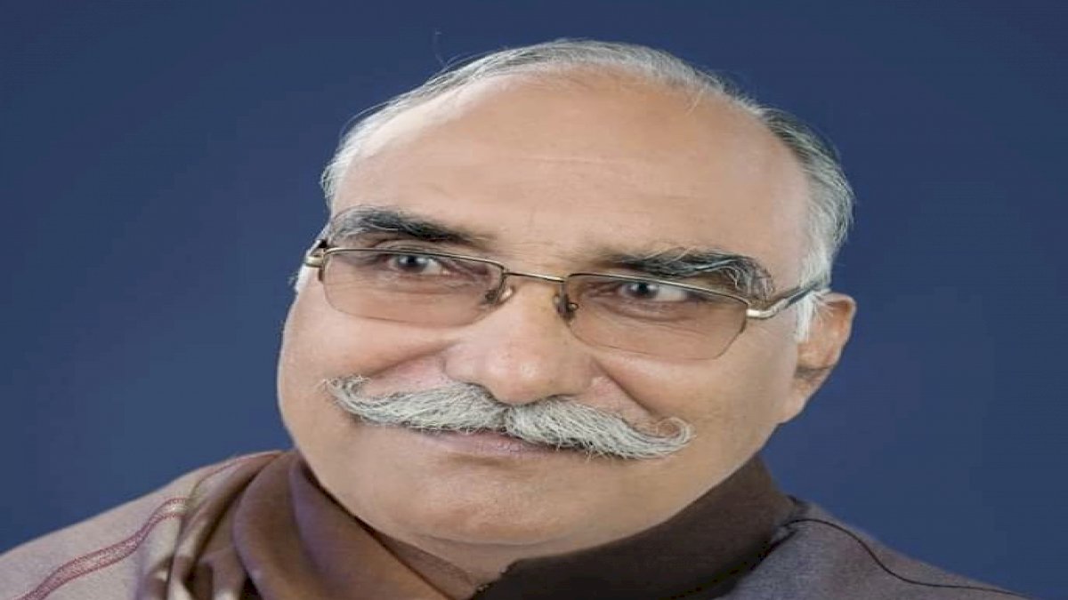 MP BJP: बुंदेलखंड के बीजेपी नेता तेज सिंह राजपूत का निधन MP BJP: बुंदेलखंड के बीजेपी नेता तेज सिंह राजपूत का निधन