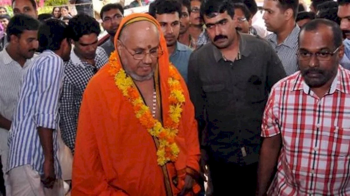 Keshavananda Bharati: संविधान के मूल ढांचे का सिद्धांत दिलाने वाले केशवानंद भारती का निधन Keshavananda Bharati: संविधान के मूल ढांचे का सिद्धांत दिलाने वाले केशवानंद भारती का निधन