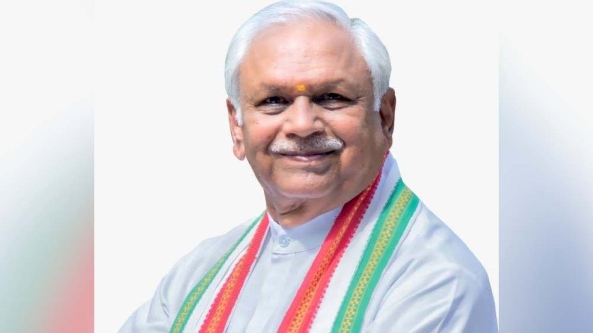 Suresh Pachouri: कोरोना के लक्षण के बाद सुरेश पचौरी अस्पताल में भर्ती Suresh Pachouri: कोरोना के लक्षण के बाद सुरेश पचौरी अस्पताल में भर्ती