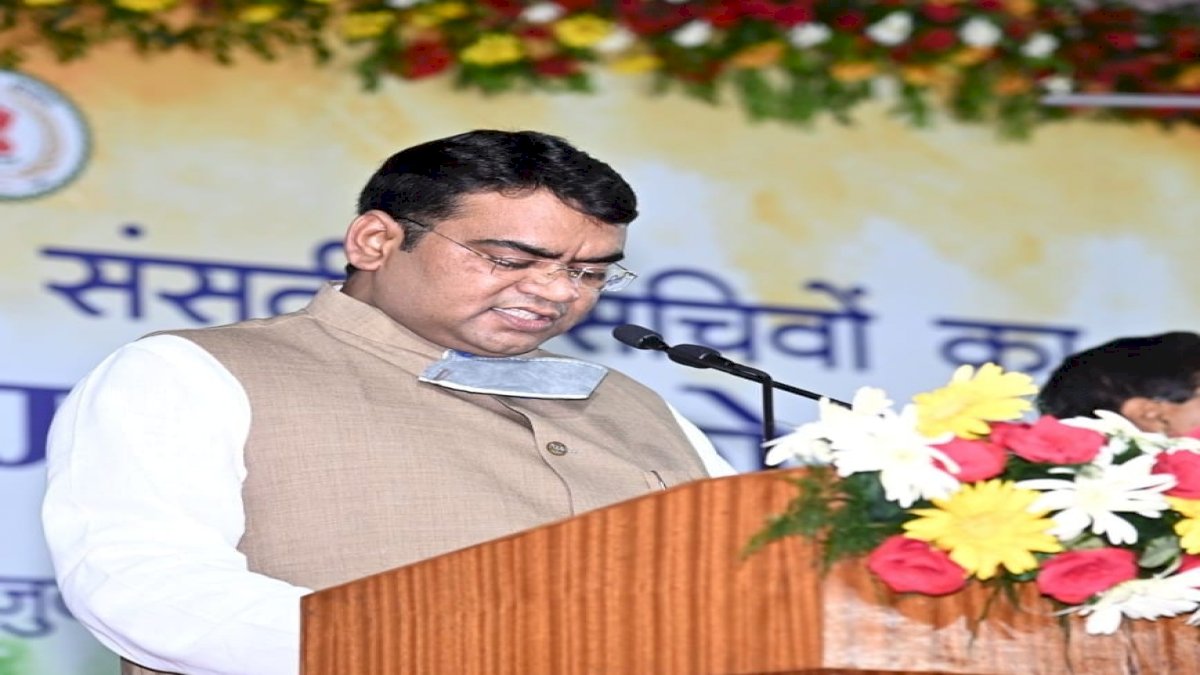 छत्तीसगढ़ में संसदीय सचिव गुरुदयाल सिंह बंजारे समेत 11 लोगों को कोरोना छत्तीसगढ़ में संसदीय सचिव गुरुदयाल सिंह बंजारे समेत 11 लोगों को कोरोना