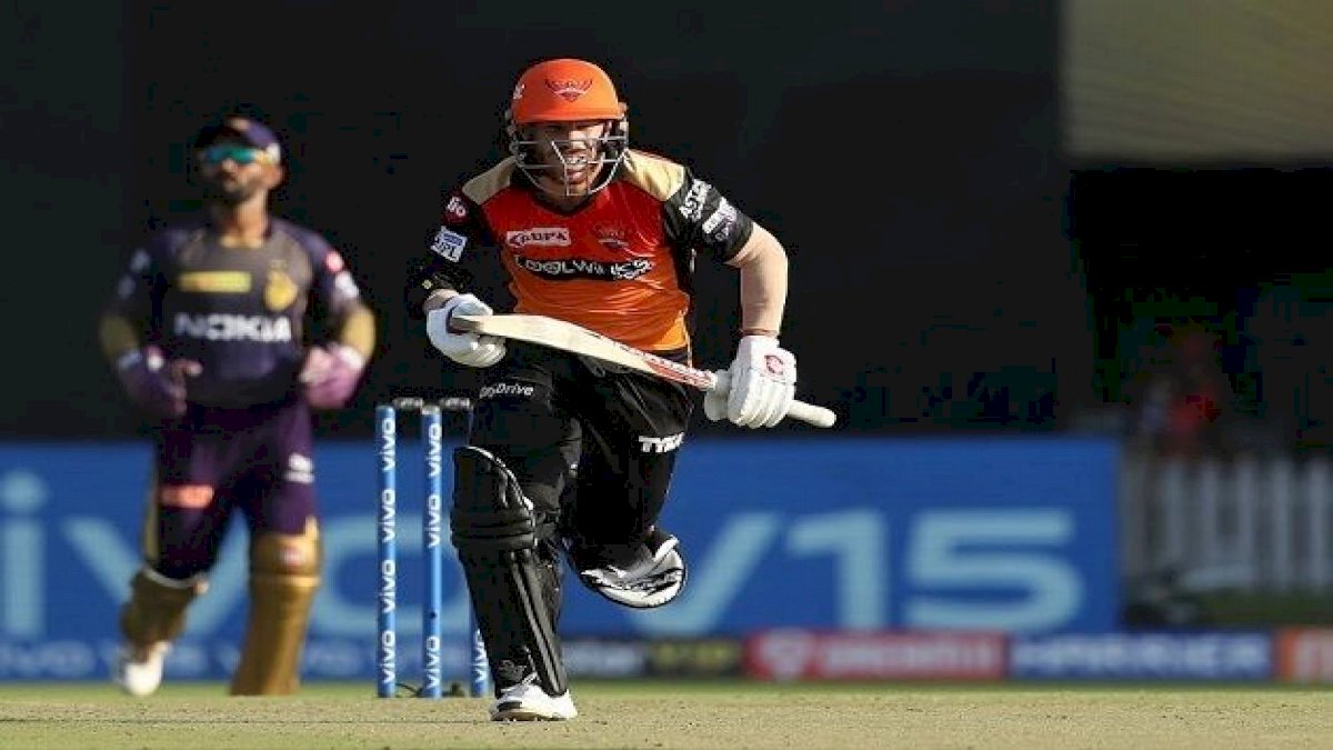 IPL 2020: शुरूआती मैच नहीं खेल पाएंगे ऑस्ट्रेलिया और इंग्लैंड के खिलाड़ी IPL 2020: शुरूआती मैच नहीं खेल पाएंगे ऑस्ट्रेलिया और इंग्लैंड के खिलाड़ी