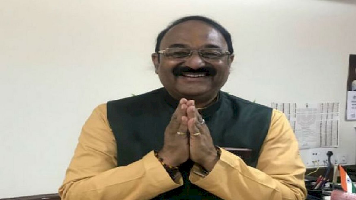 Corona in mp: पूर्व विधानसभा अध्यक्ष एनपी प्रजापति कोरोना पॉजिटिव Corona in mp: पूर्व विधानसभा अध्यक्ष एनपी प्रजापति कोरोना पॉजिटिव