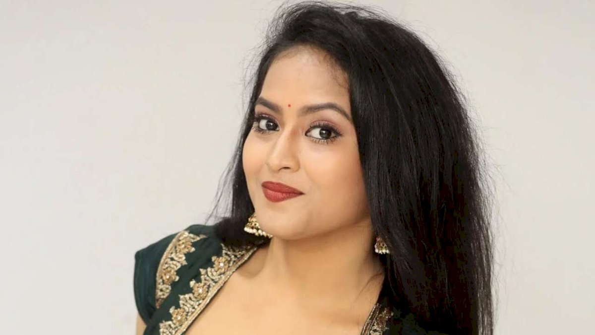 Sravani Kondapalli Dies: तेलुगू टीवी एक्ट्रेस ने की आत्महत्या Sravani Kondapalli Dies: तेलुगू टीवी एक्ट्रेस ने की आत्महत्या