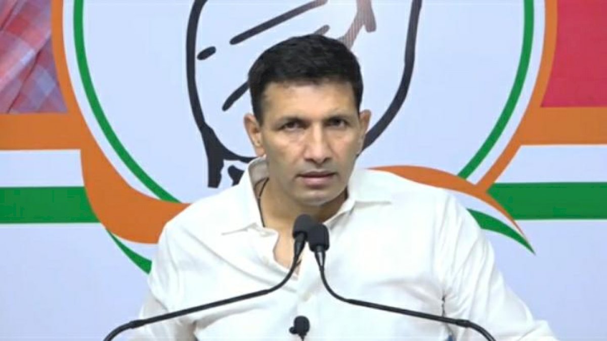 Jitu Patwari: प्रदेश में हर चालीस मिनट में एक कोरोना मरीज की मौत Jitu Patwari: प्रदेश में हर चालीस मिनट में एक कोरोना मरीज की मौत