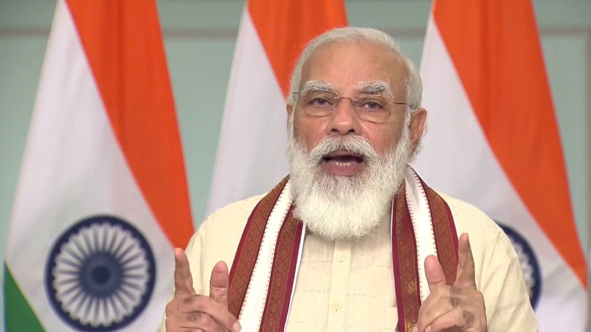 PM Modi: गरीबी को पराजित करना है तो गरीब को ताकतवर बनाना होगा PM Modi: गरीबी को पराजित करना है तो गरीब को ताकतवर बनाना होगा