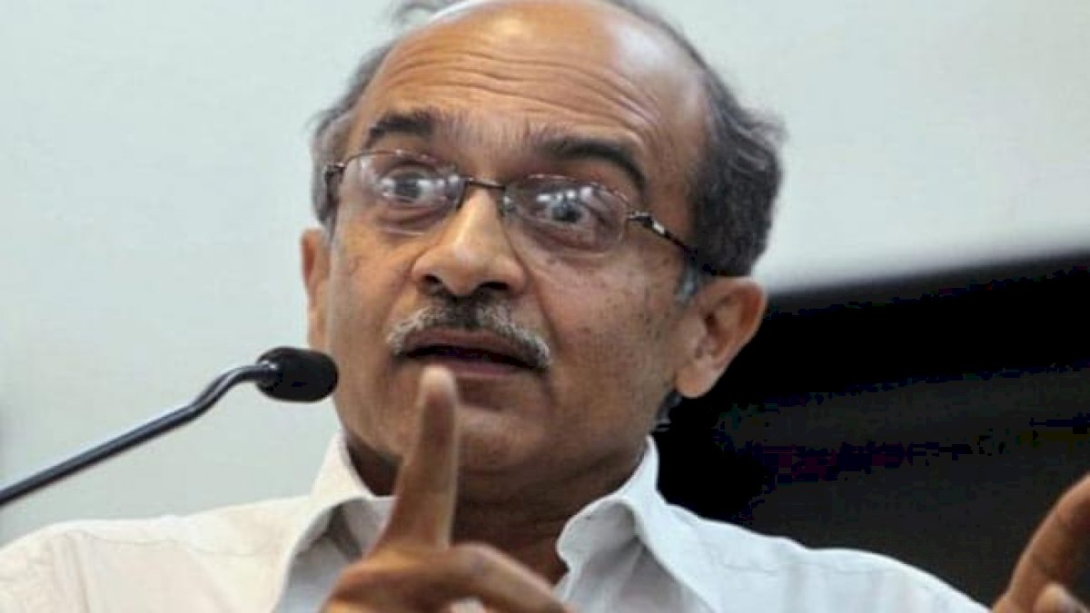 Prashant Bhushan: जुर्माना भरने का मतलब यह नहीं कि कोर्ट के फैसले को स्वीकार कर लिया Prashant Bhushan: जुर्माना भरने का मतलब यह नहीं कि कोर्ट के फैसले को स्वीकार कर लिया