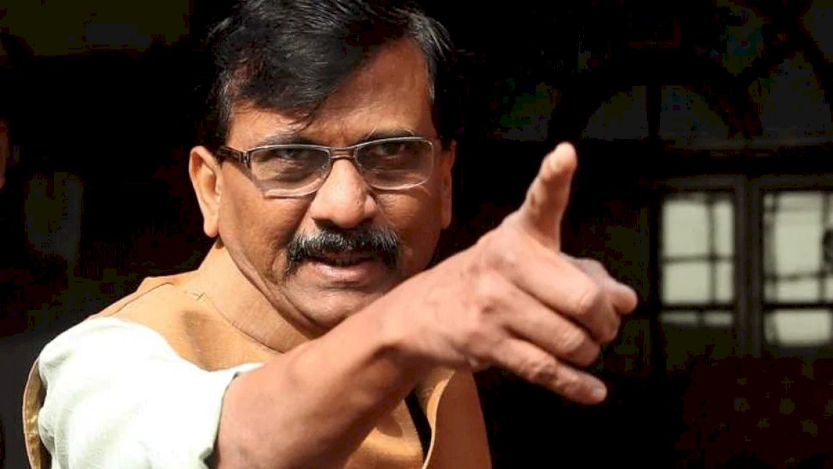 Sanjay Raut: क्या महाराष्ट्र में भाभीजी पापड़ खाने से ठीक हो रहा है कोरोना Sanjay Raut: क्या महाराष्ट्र में भाभीजी पापड़ खाने से ठीक हो रहा है कोरोना