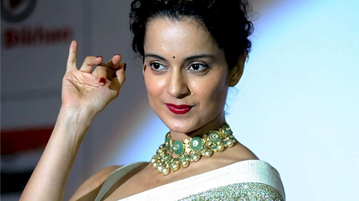 Kangana Ranaut: बीफ खाने से जुड़े बयान पर कंगना को मिली क्लीन चिट Kangana Ranaut: बीफ खाने से जुड़े बयान पर कंगना को मिली क्लीन चिट