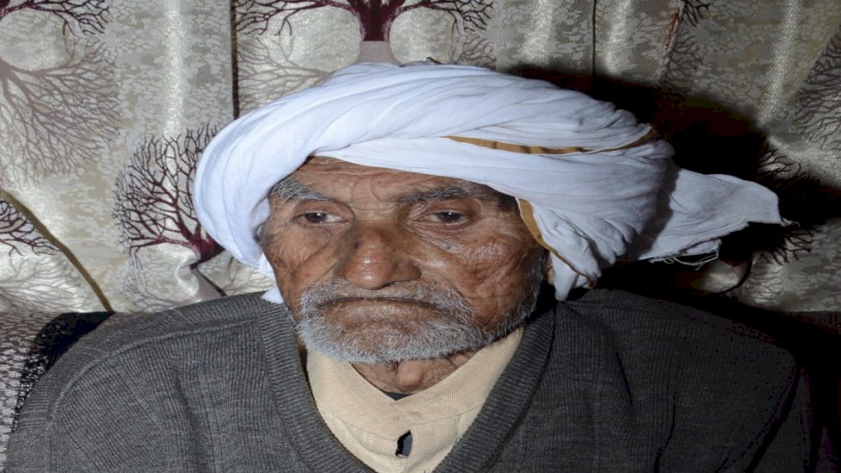VD Sharma: एमपी बीजेपी प्रदेश अध्यक्ष वीडी शर्मा के पिता का कोरोना से निधन VD Sharma: एमपी बीजेपी प्रदेश अध्यक्ष वीडी शर्मा के पिता का कोरोना से निधन