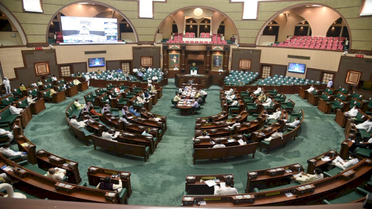 MP Assembly Monsoon Session: 90 मिनट चली एमपी विधानसभा, 5 बिल हुए पारित MP Assembly Monsoon Session: 90 मिनट चली एमपी विधानसभा, 5 बिल हुए पारित