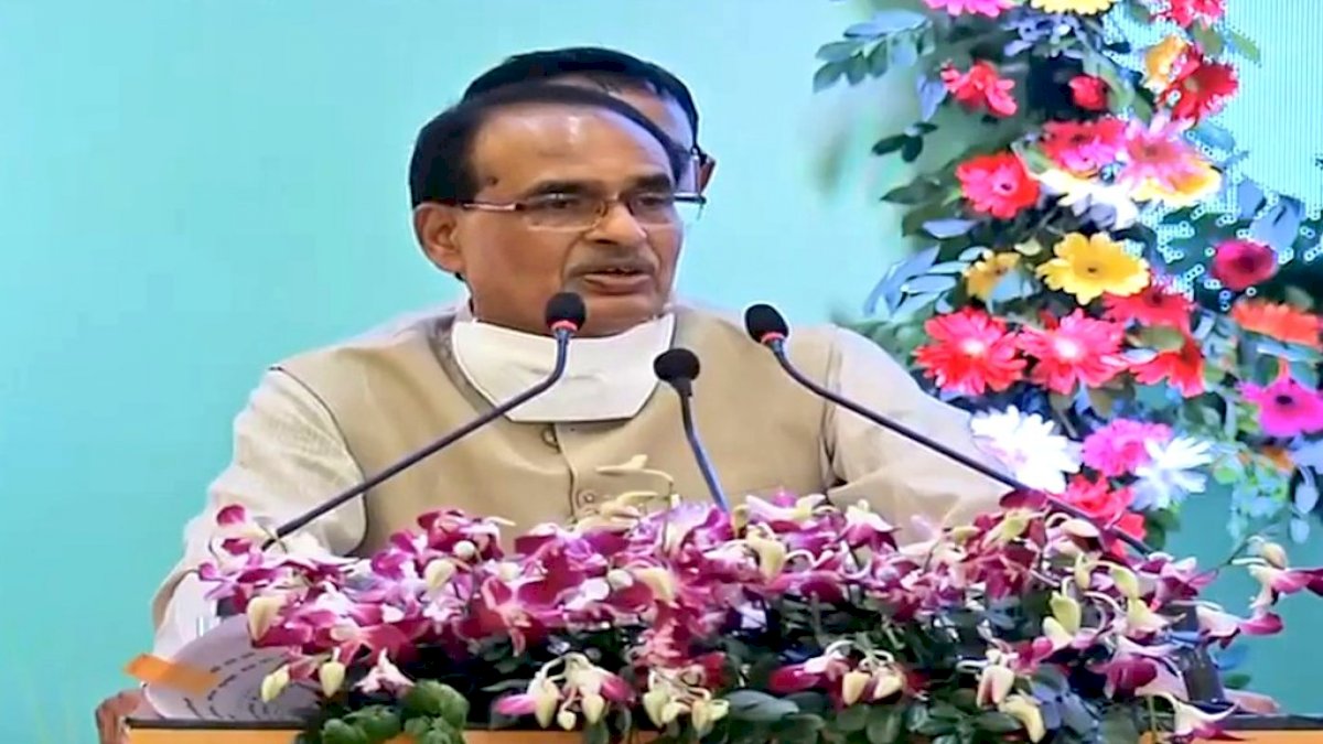 Shivraj Singh Chouhan: एमपी सरकार ने बढ़ाई किसान सम्मान निधि, किसानों को अब 6 की जगह मिलेंगे 10 हजार Shivraj Singh Chouhan: एमपी सरकार ने बढ़ाई किसान सम्मान निधि, किसानों को अब 6 की जगह मिलेंगे 10 हजार