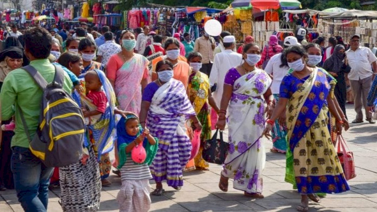 Coronavirus India: 100 करोड़ भारतीयों को हो सकता है कोरोना, नीति आयोग की चेतावनी Coronavirus India: 100 करोड़ भारतीयों को हो सकता है कोरोना, नीति आयोग की चेतावनी