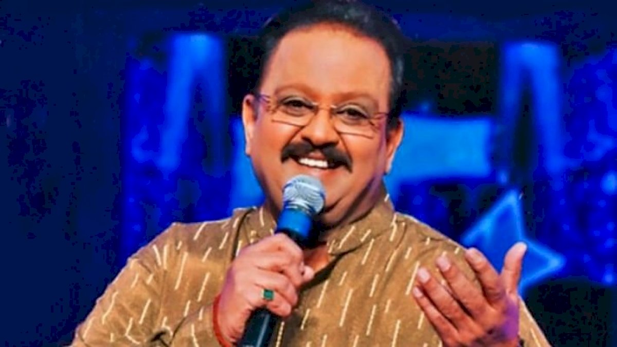 SP Balasubramaniam Dies: सिंगर एसपी बालासुब्रमण्यम का कोरोना से निधन SP Balasubramaniam Dies: सिंगर एसपी बालासुब्रमण्यम का कोरोना से निधन