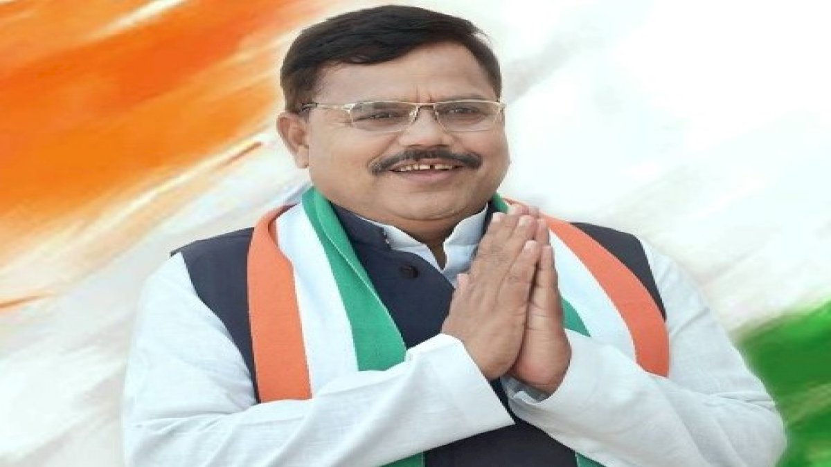Pradhuman Singh Tomar: ज्योतिरादित्य सिंधिया के गढ़ में खास समर्थक प्रद्युम्न सिंह तोमर की अग्निपरीक्षा Pradhuman Singh Tomar: ज्योतिरादित्य सिंधिया के गढ़ में खास समर्थक प्रद्युम्न सिंह तोमर की अग्निपरीक्षा