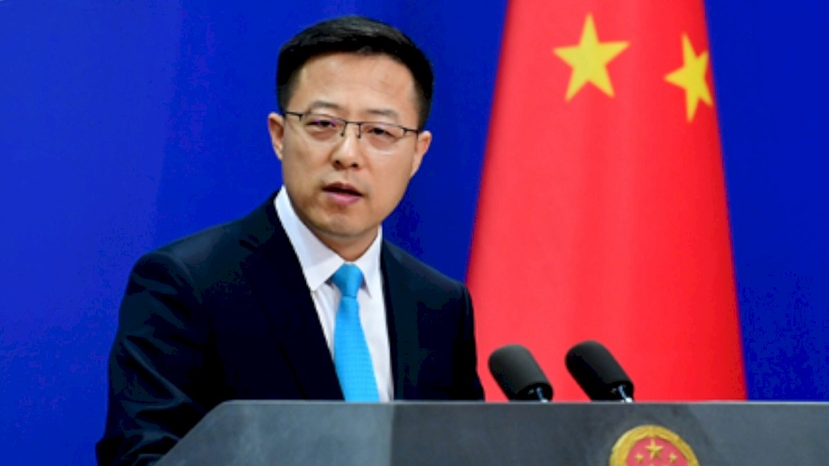 India China Tension: फिर बिगड़े चीन के तेवर, कहा लद्दाख को नहीं देता मान्यता , LAC पर भी दिया बेतुका बयान India China Tension: फिर बिगड़े चीन के तेवर, कहा लद्दाख को नहीं देता मान्यता , LAC पर भी दिया बेतुका बयान