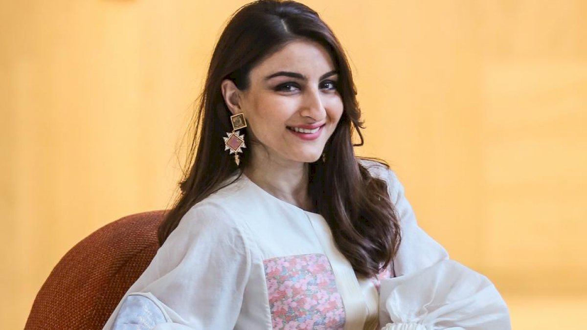 Soha Ali Khan birthday: सैफ अली ख़ान की बहन सोहा का बर्थ डे Soha Ali Khan birthday: सैफ अली ख़ान की बहन सोहा का बर्थ डे