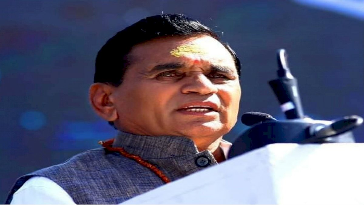 MP By Poll 2020: कांग्रेस छोड़ बीजेपी में गए नारायण पटेल ने कहा पंजे पर वोट देना MP By Poll 2020: कांग्रेस छोड़ बीजेपी में गए नारायण पटेल ने कहा पंजे पर वोट देना
