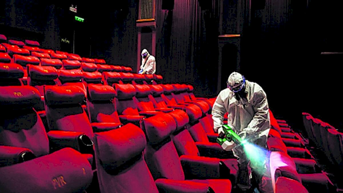 SOP For Multiplex: 15 अक्टूबर से सशर्त खुलेंगे मल्टीप्लेक्स, आधी सीटों पर बुकिंग की अनुमति SOP For Multiplex: 15 अक्टूबर से सशर्त खुलेंगे मल्टीप्लेक्स, आधी सीटों पर बुकिंग की अनुमति
