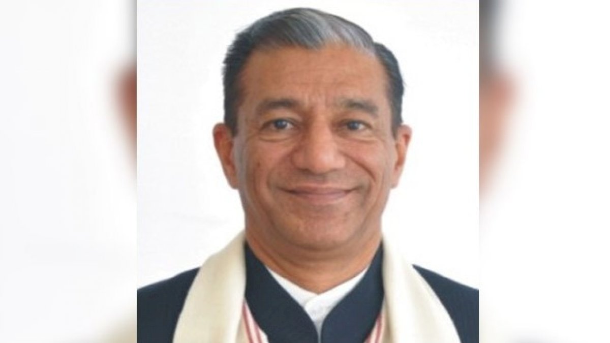 Ex CBI Director Suicide: पूर्व सीबीआई निदेशक अश्विनी कुमार ने लगाई फांसी, शिमला के घर में लटका मिला शव Ex CBI Director Suicide: पूर्व सीबीआई निदेशक अश्विनी कुमार ने लगाई फांसी, शिमला के घर में लटका मिला शव