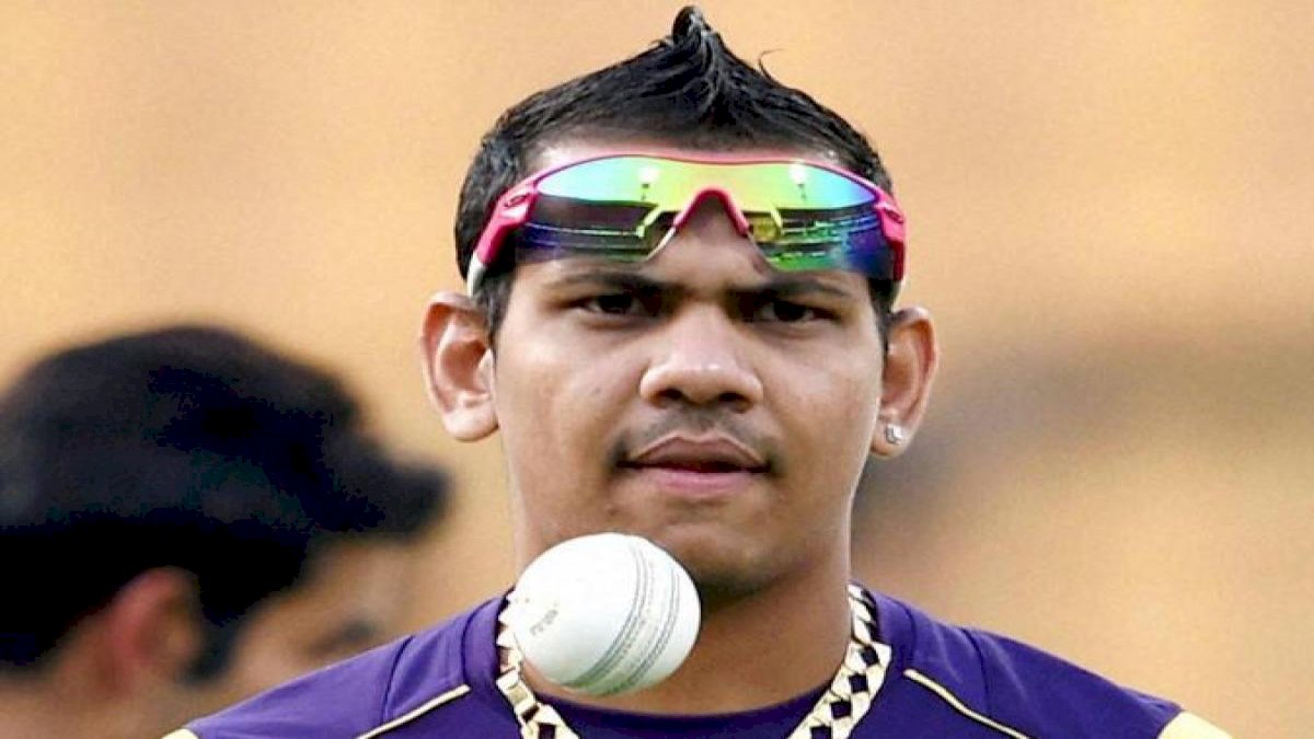 IPL 2020: सुनील नरेन के बॉलिंग एक्शन पर फिर विवाद, KKR की बढ़ सकती हैं मुश्किलें IPL 2020: सुनील नरेन के बॉलिंग एक्शन पर फिर विवाद, KKR की बढ़ सकती हैं मुश्किलें