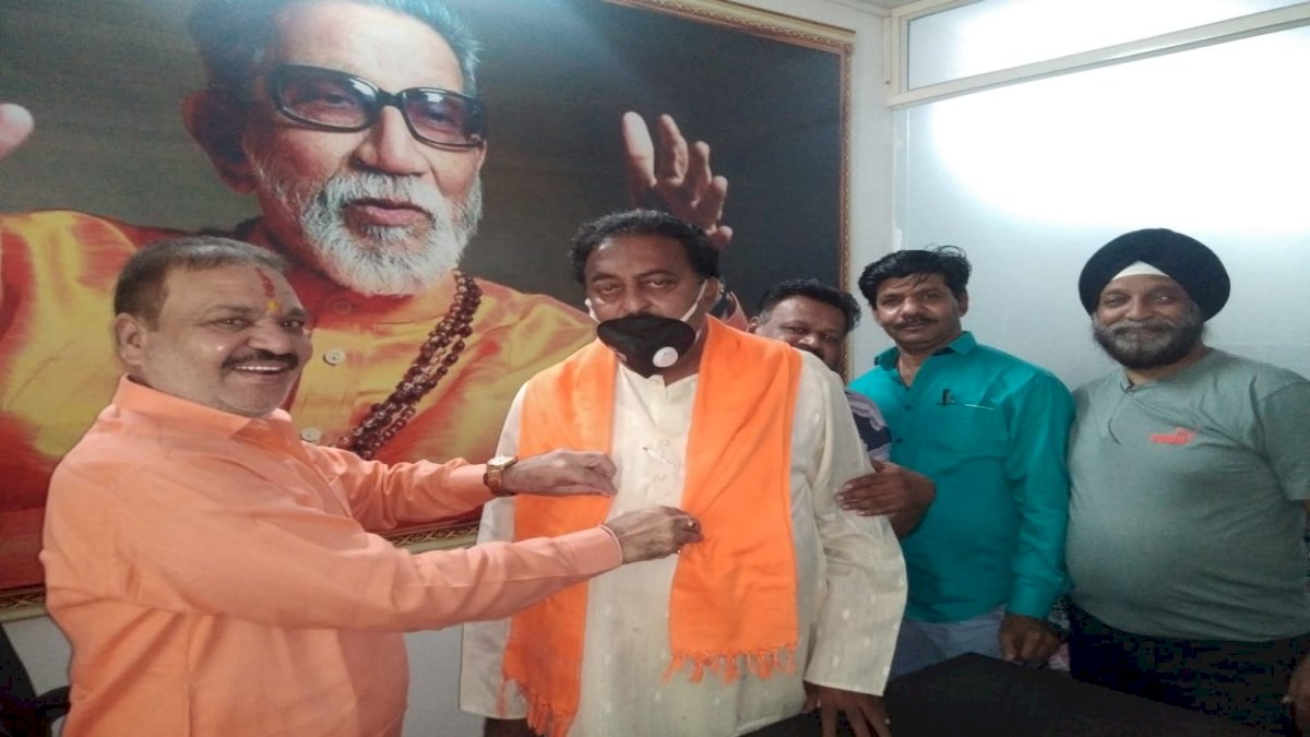 MP By Elections: सांवेर में तुलसी सिलावट का बिगड़ा खेल, जगमोहन वर्मा भी शिवसेना के टिकट पर देंगे टक्कर MP By Elections: सांवेर में तुलसी सिलावट का बिगड़ा खेल, जगमोहन वर्मा भी शिवसेना के टिकट पर देंगे टक्कर