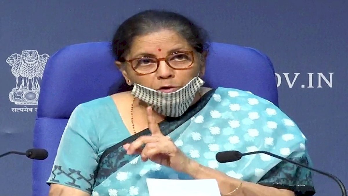 Nirmala Sitharaman: सरकारी कर्मचारियों को वित्त मंत्री का तोहफा, 10 हजार एडवांस और LTC कैश वाउचर स्कीम Nirmala Sitharaman: सरकारी कर्मचारियों को वित्त मंत्री का तोहफा, 10 हजार एडवांस और LTC कैश वाउचर स्कीम