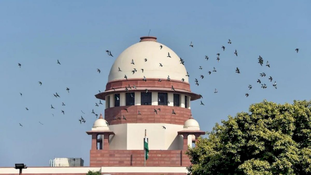 Freedom of Expression: निजी मेसेज मीडिया में चलाना न्याय के लिए खतरनाक है, सुप्रीम कोर्ट में सरकार का बयान Freedom of Expression: निजी मेसेज मीडिया में चलाना न्याय के लिए खतरनाक है, सुप्रीम कोर्ट में सरकार का बयान