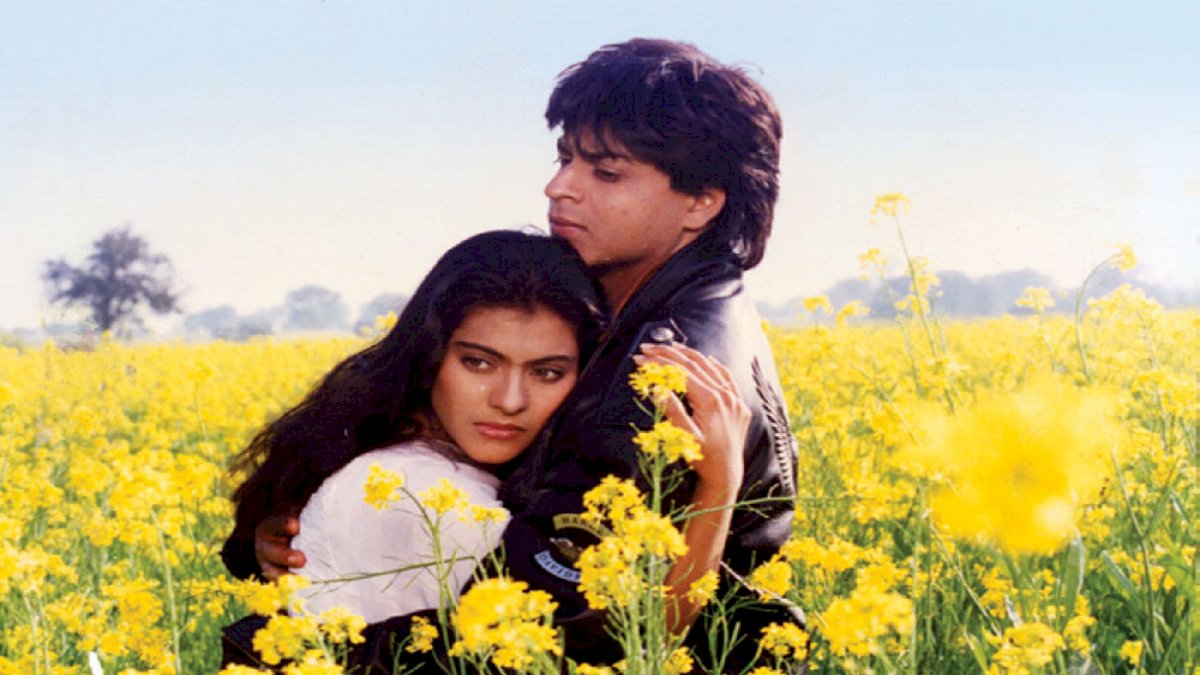 DDLJ@25: लंदन के चौराहे पर लगेगी शाहरुख और काजोल की कांस्य मूर्तियां DDLJ@25: लंदन के चौराहे पर लगेगी शाहरुख और काजोल की कांस्य मूर्तियां