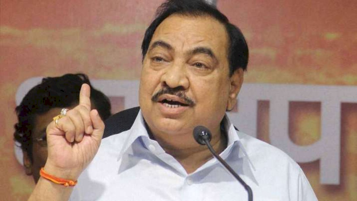 Eknath Khadse: महाराष्ट्र में बीजेपी को बहुत बड़ा झटका, एकनाथ खडसे ने दिया इस्तीफा Eknath Khadse: महाराष्ट्र में बीजेपी को बहुत बड़ा झटका, एकनाथ खडसे ने दिया इस्तीफा