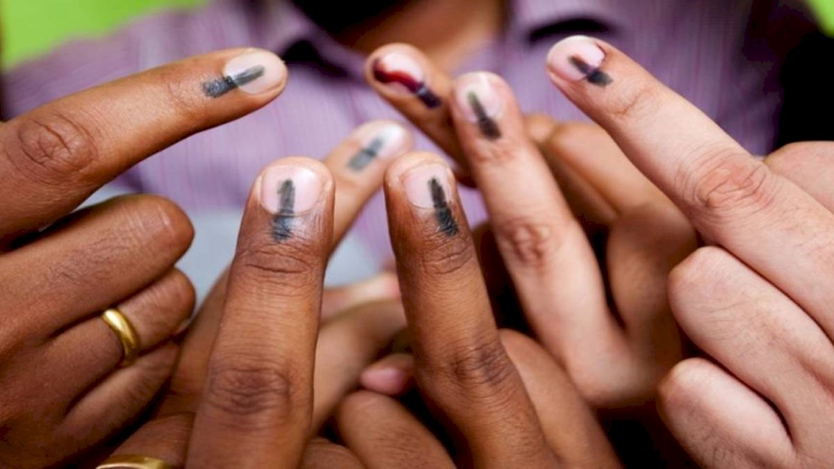 Sanwer By Election: सांवेर में शुरू हुआ 'वोटिंग फ्रॉम होम’, 29 अक्टूबर तक होगा डाक मतपत्र से मतदान Sanwer By Election: सांवेर में शुरू हुआ 'वोटिंग फ्रॉम होम’, 29 अक्टूबर तक होगा डाक मतपत्र से मतदान