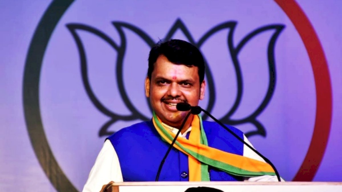 Bihar Elections 2020: बिहार बीजेपी के चुनाव प्रभारी फडणवीस भी अब कोरोना पॉजिटिव, सुशील मोदी समेत कई बड़े नेता पहले ही हो चुके हैं संक्रमित Bihar Elections 2020: बिहार बीजेपी के चुनाव प्रभारी फडणवीस भी अब कोरोना पॉजिटिव, सुशील मोदी समेत कई बड़े नेता पहले ही हो चुके हैं संक्रमित
