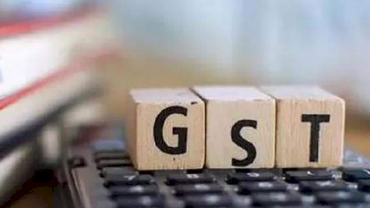 राज्यों को मिली GST मुआवजे की पहली किस्त, केंद्र ने ट्रांसफर किए 6000 करोड़ राज्यों को मिली GST मुआवजे की पहली किस्त, केंद्र ने ट्रांसफर किए 6000 करोड़