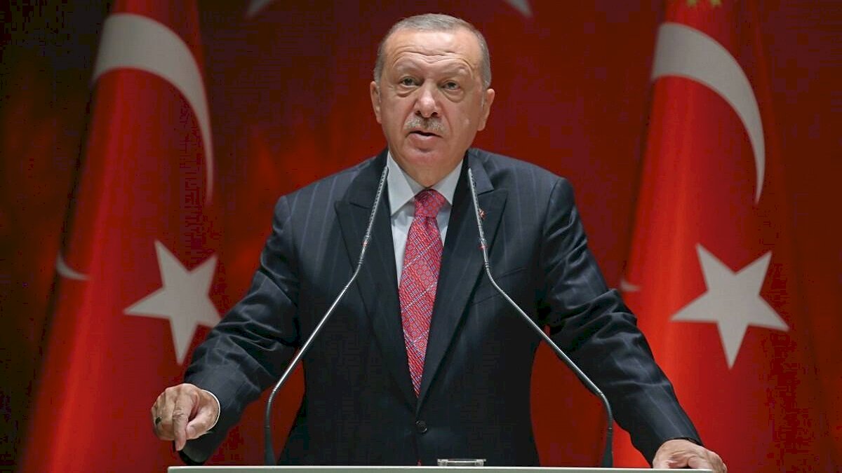 France-Turkey: मैक्रां की इस्लाम पर टिप्पणी के बाद तुर्की के राष्ट्रपति ने की फ्रांस के बहिष्कार की अपील France-Turkey: मैक्रां की इस्लाम पर टिप्पणी के बाद तुर्की के राष्ट्रपति ने की फ्रांस के बहिष्कार की अपील