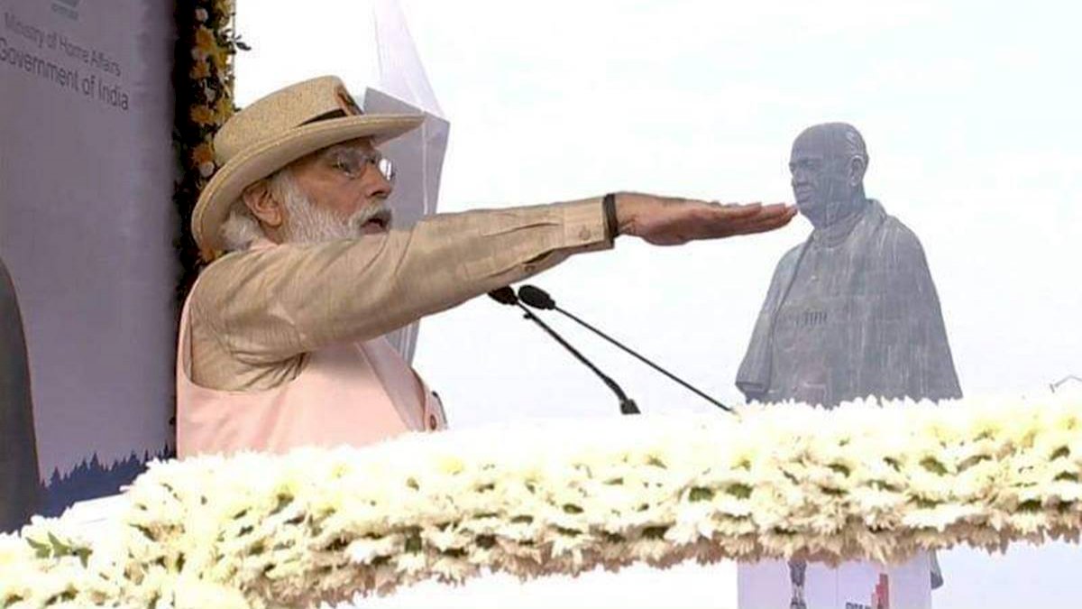 PM Modi: सरदार पटेल की जयंती पर पीएम मोदी की सियासत PM Modi: सरदार पटेल की जयंती पर पीएम मोदी की सियासत
