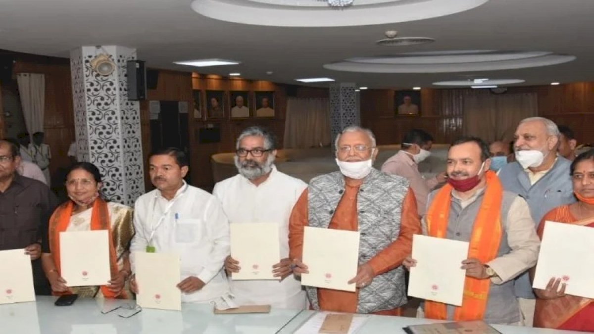 Rajya Sabha Election: उत्तर प्रदेश की 10 राज्यसभा सीटों पर निर्विरोध चुने गए सभी प्रत्याशी Rajya Sabha Election: उत्तर प्रदेश की 10 राज्यसभा सीटों पर निर्विरोध चुने गए सभी प्रत्याशी